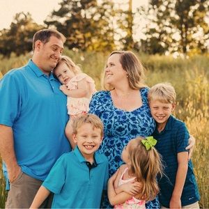 Meet your Posher, Holly